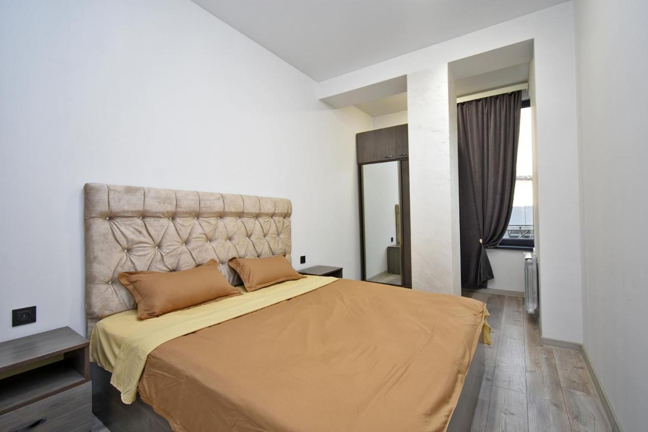 New Apartment In Yerevan City Center Exterior foto